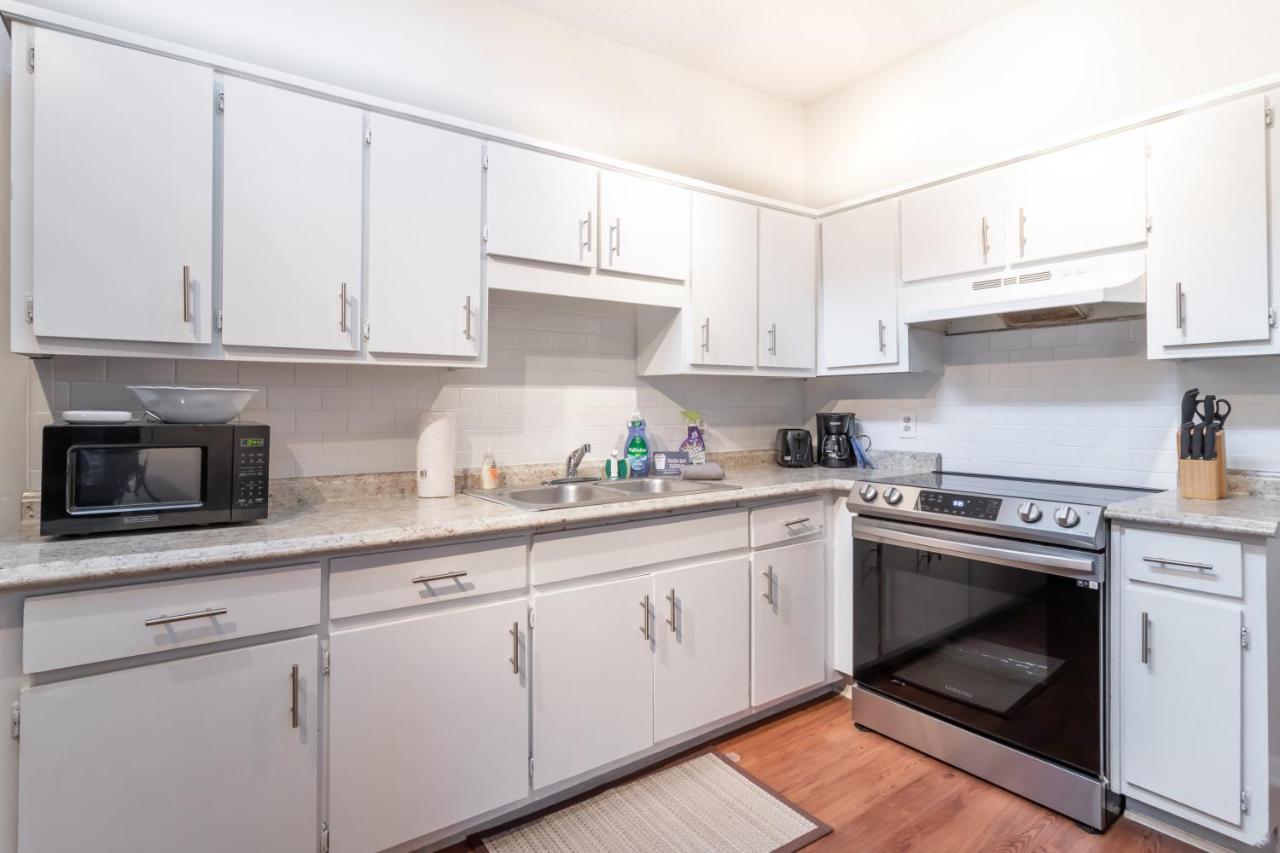 Sunny Sweetheart-Front Apartment Near Riverwalk Columbus Ngoại thất bức ảnh
